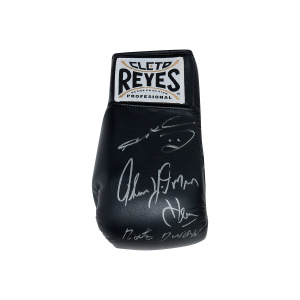 Duran, Leonard & Hearns Signed Glove